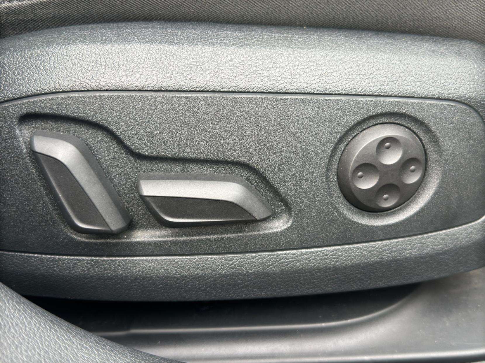 2016 AUDI A4 AVANT 2016 AUDI A4 AVANT