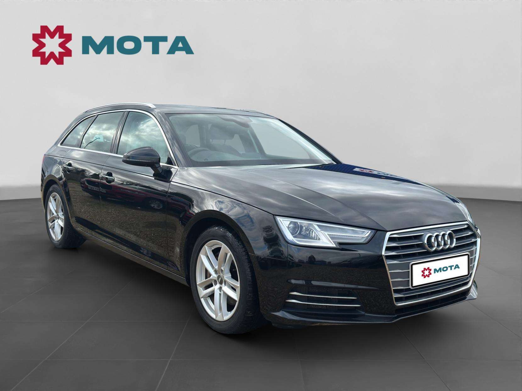 A 2016 AUDI A4 AVANT 2.0 TDI ultra Sport Estate 5dr Diesel Manual Euro 6 (s/s) (190 ps) A 2016 AUDI A4 AVANT 2.0 TDI ultra Sport Estate 5dr Diesel Manual Euro 6 (s/s) (190 ps)