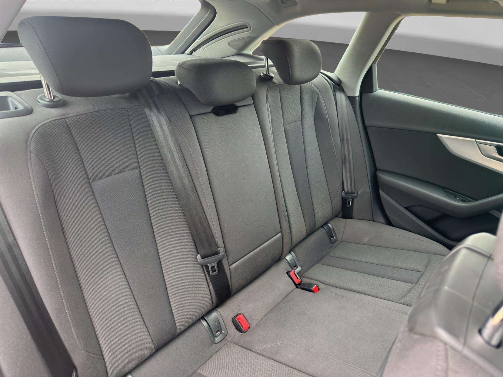 2016 AUDI A4 AVANT 2016 AUDI A4 AVANT