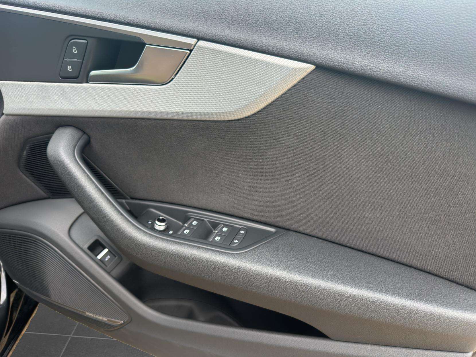 2016 AUDI A4 AVANT 2016 AUDI A4 AVANT