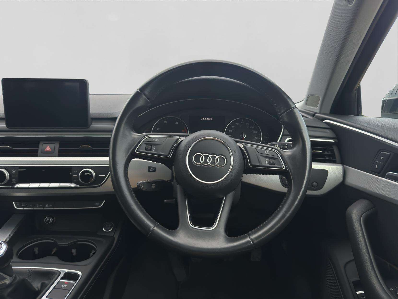 2016 AUDI A4 AVANT 2016 AUDI A4 AVANT