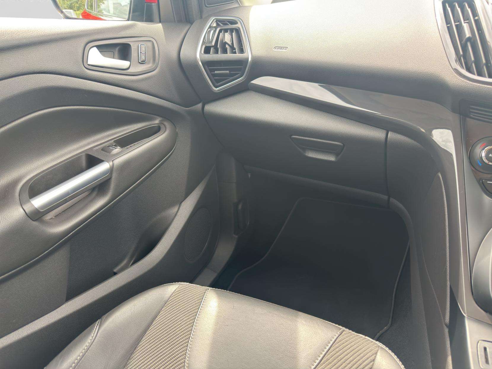 2015 FORD KUGA 2015 FORD KUGA