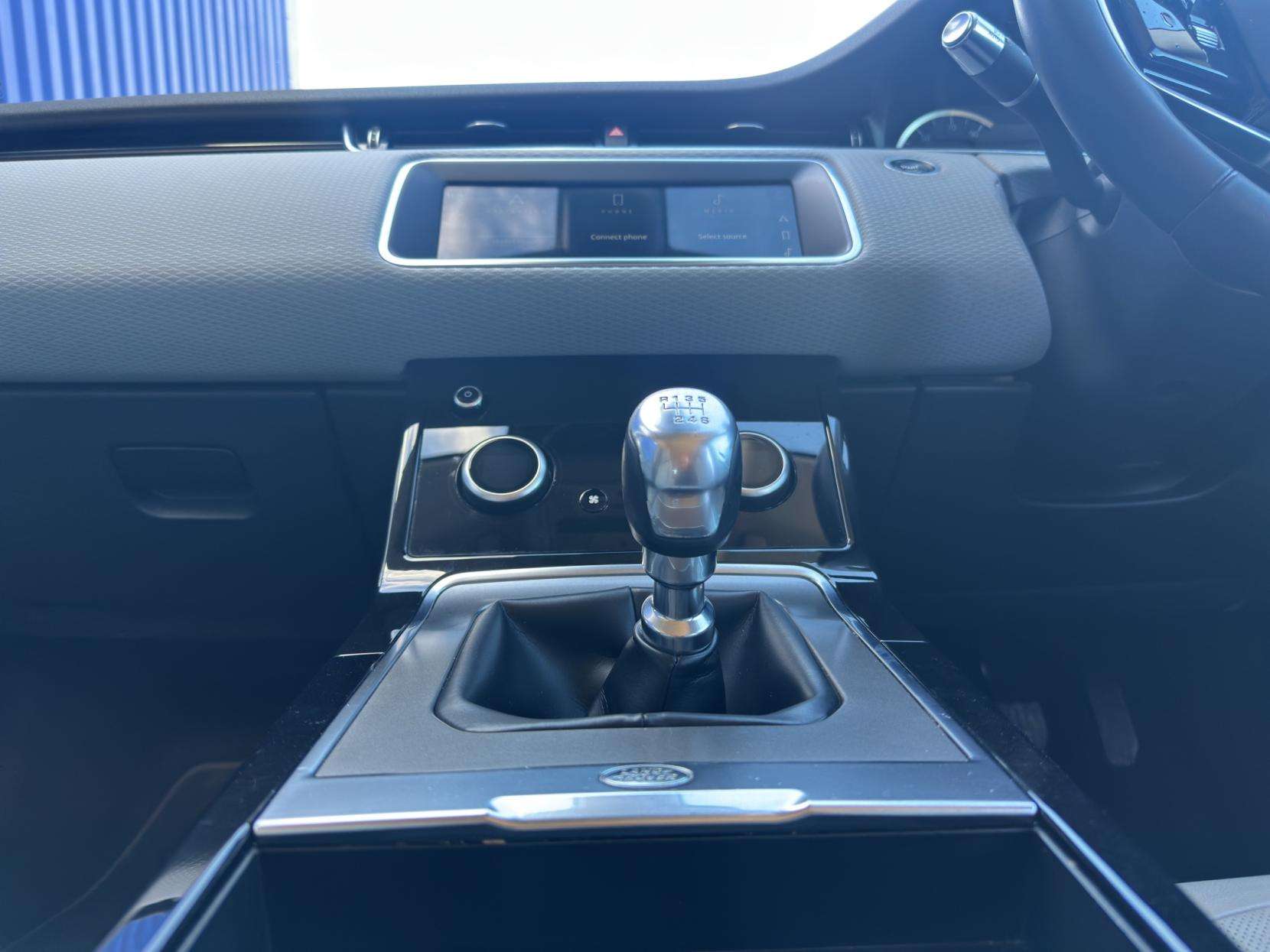 2021 LAND ROVER RANGE ROVER EVOQUE 2021 LAND ROVER RANGE ROVER EVOQUE
