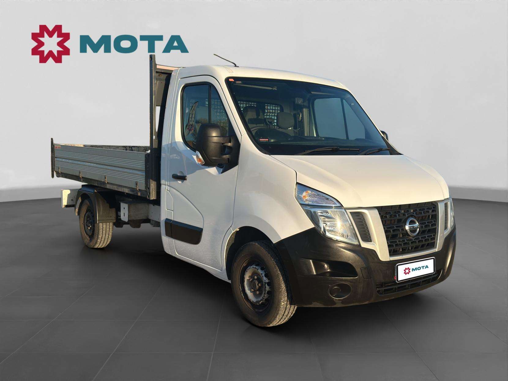 A 2019 NISSAN NV400 2.3 dCi 35 E Tipper 2dr Diesel Manual FWD L2 Euro 6 (130 ps) A 2019 NISSAN NV400 2.3 dCi 35 E Tipper 2dr Diesel Manual FWD L2 Euro 6 (130 ps)