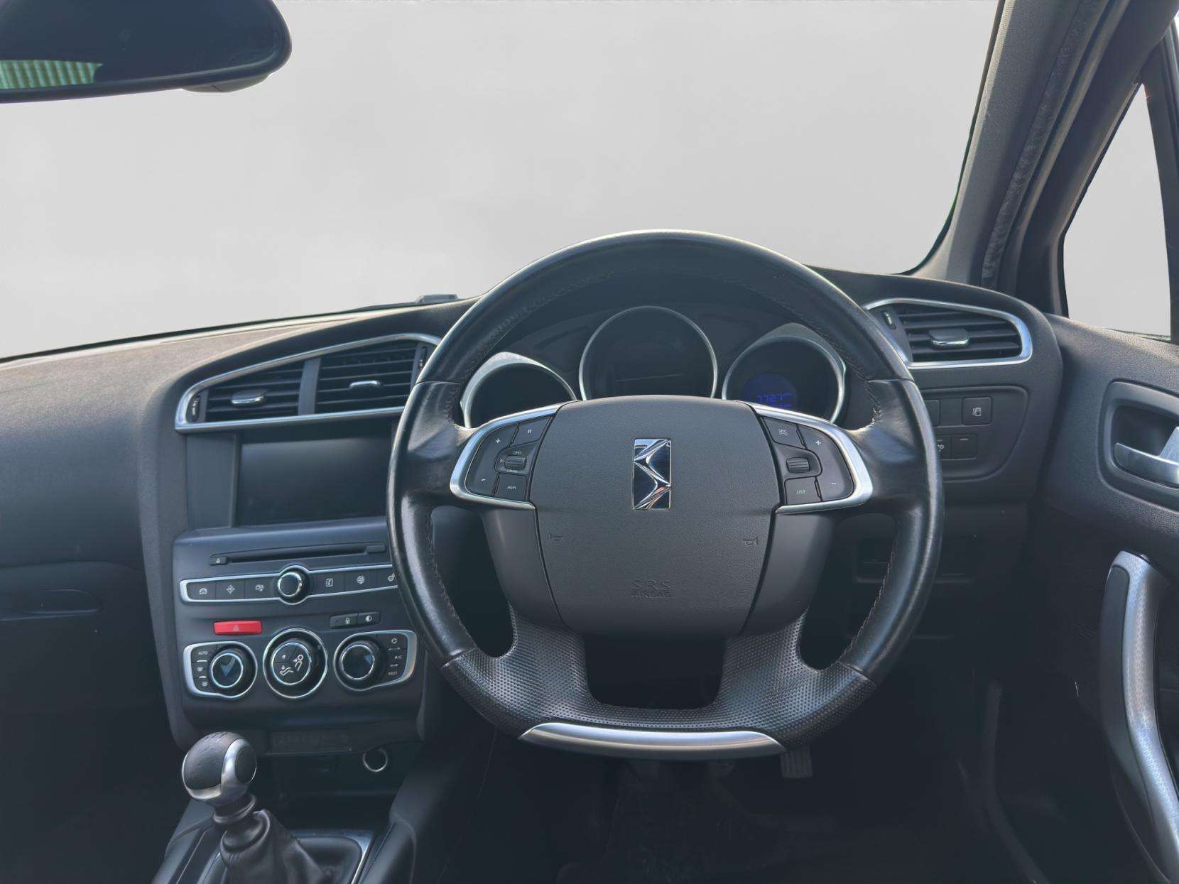 2016 DS AUTOMOBILES DS 4 2016 DS AUTOMOBILES DS 4