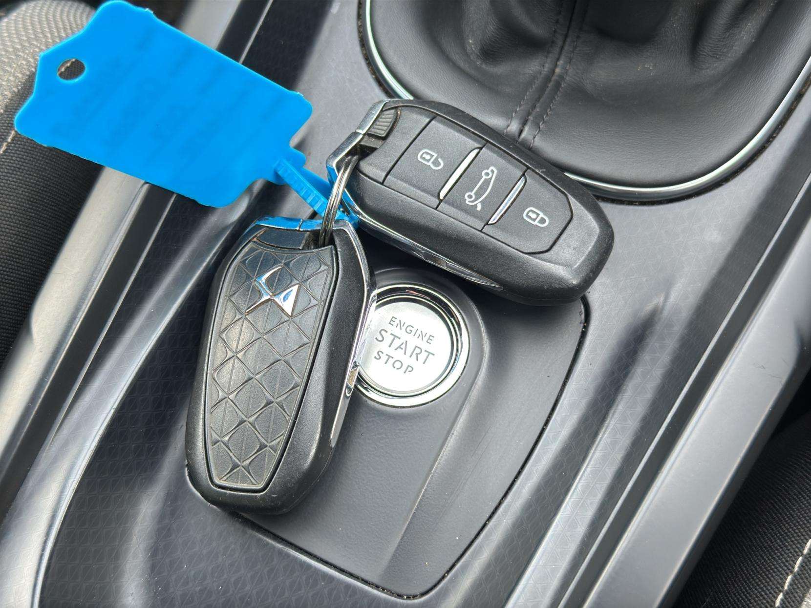 2016 DS AUTOMOBILES DS 4 2016 DS AUTOMOBILES DS 4