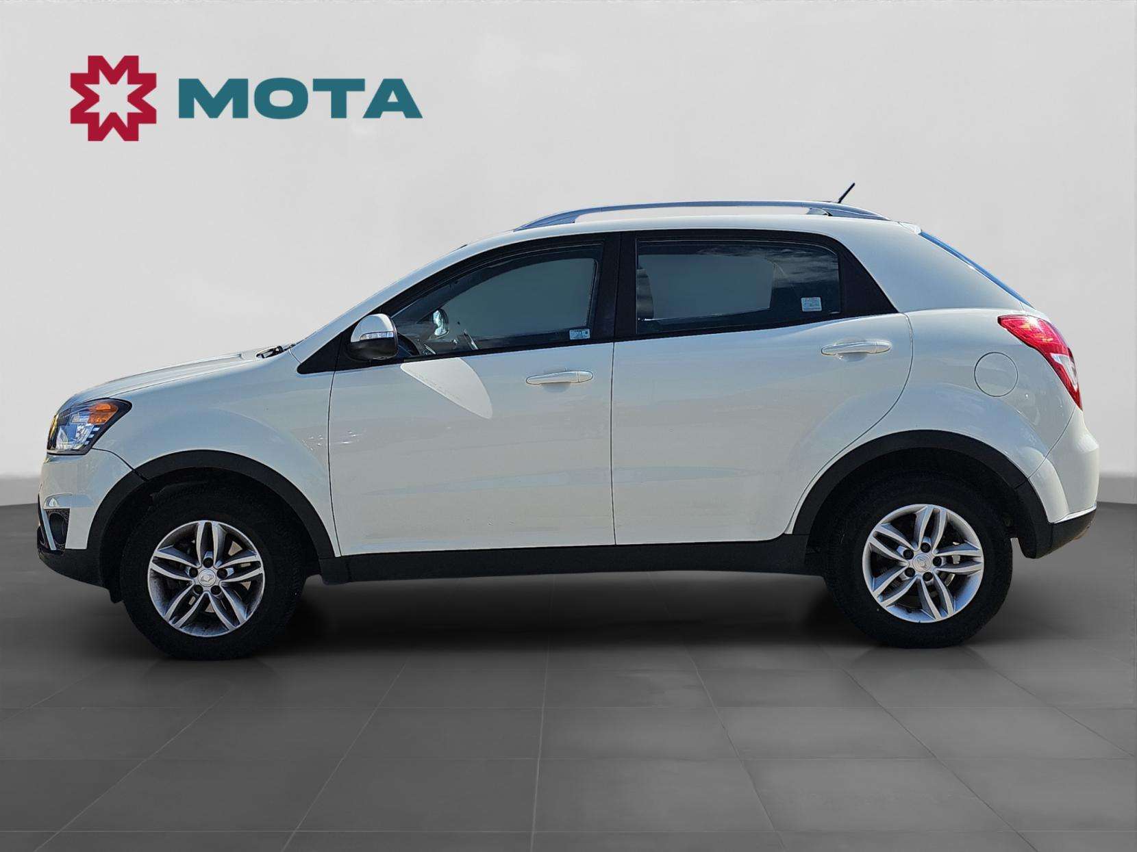 2015 SSANGYONG KORANDO 2015 SSANGYONG KORANDO