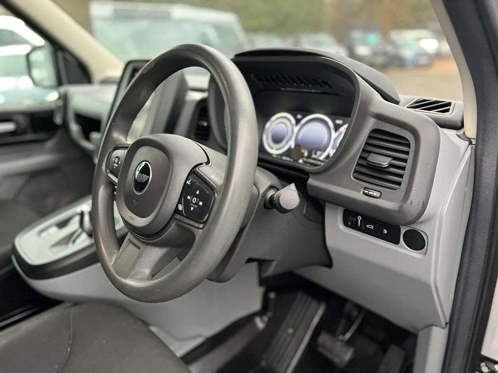 2021 LEVC VN5 2021 LEVC VN5