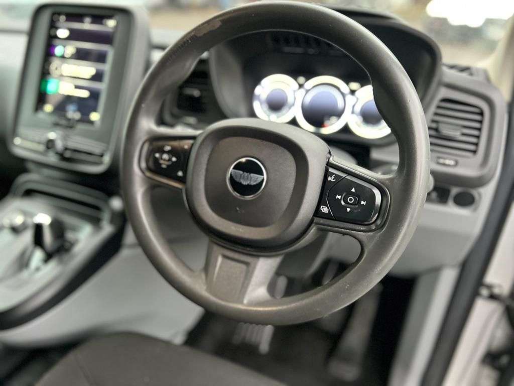 2021 LEVC VN5 2021 LEVC VN5