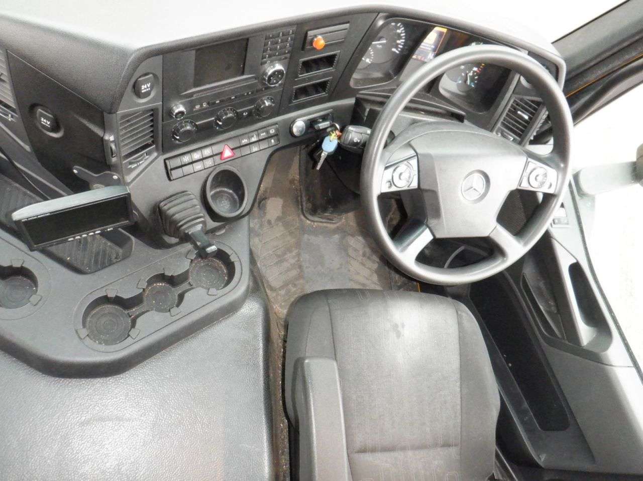 2016 MERCEDES-BENZ AROCS 2016 MERCEDES-BENZ AROCS