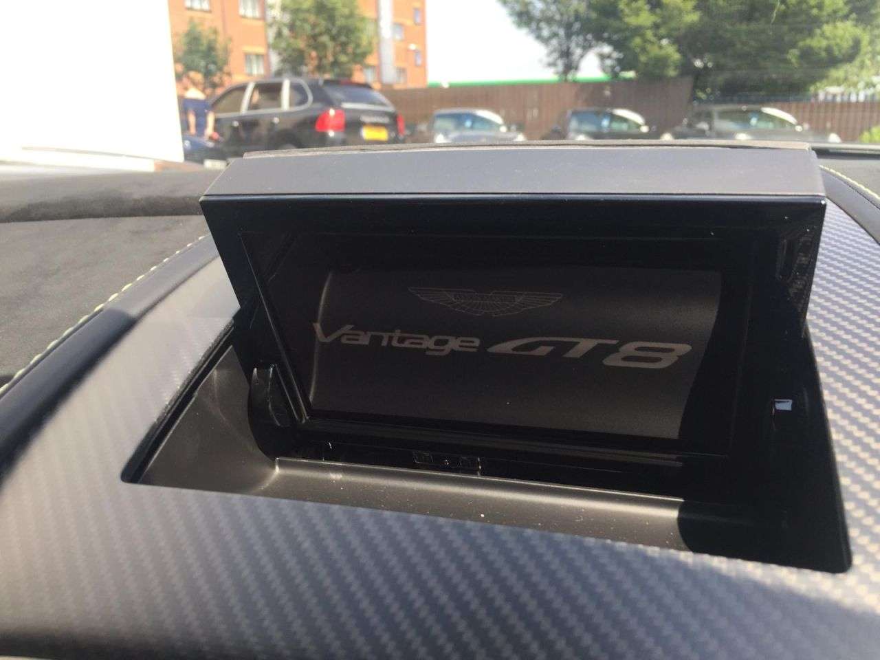 2017 ASTON MARTIN VANTAGE 2017 ASTON MARTIN VANTAGE