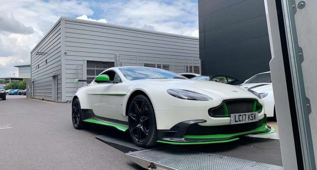 2017 ASTON MARTIN VANTAGE 2017 ASTON MARTIN VANTAGE