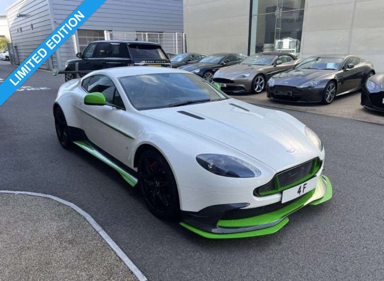 2017 ASTON MARTIN VANTAGE 2017 ASTON MARTIN VANTAGE