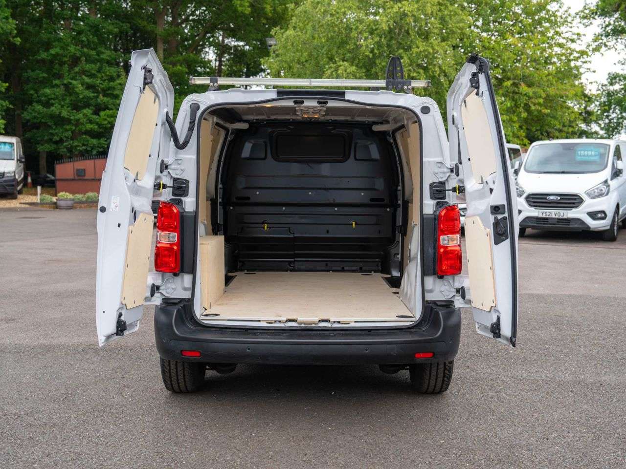 2024 TOYOTA PROACE 2024 TOYOTA PROACE