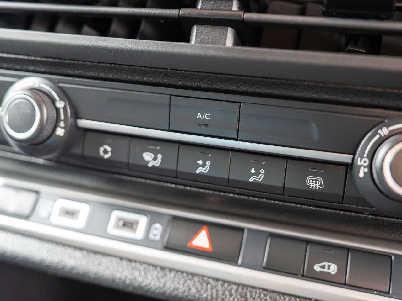 2024 TOYOTA PROACE 2024 TOYOTA PROACE