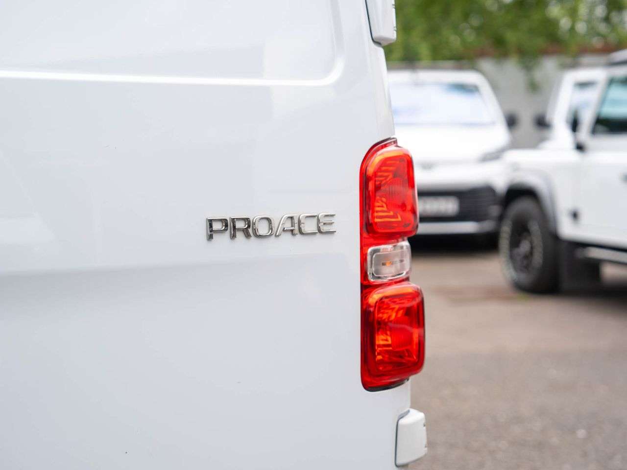 2024 TOYOTA PROACE 2024 TOYOTA PROACE