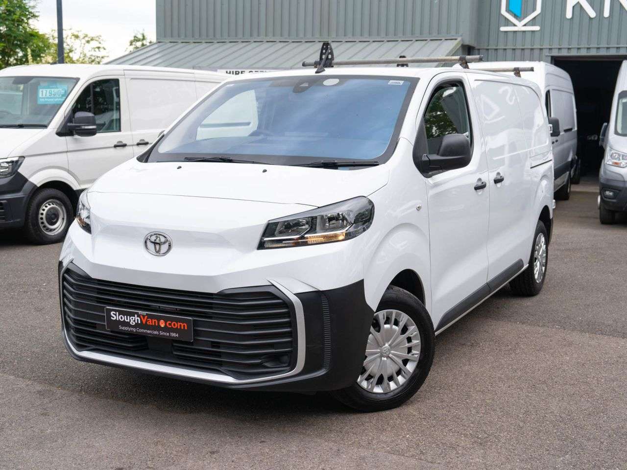 2024 TOYOTA PROACE 2024 TOYOTA PROACE