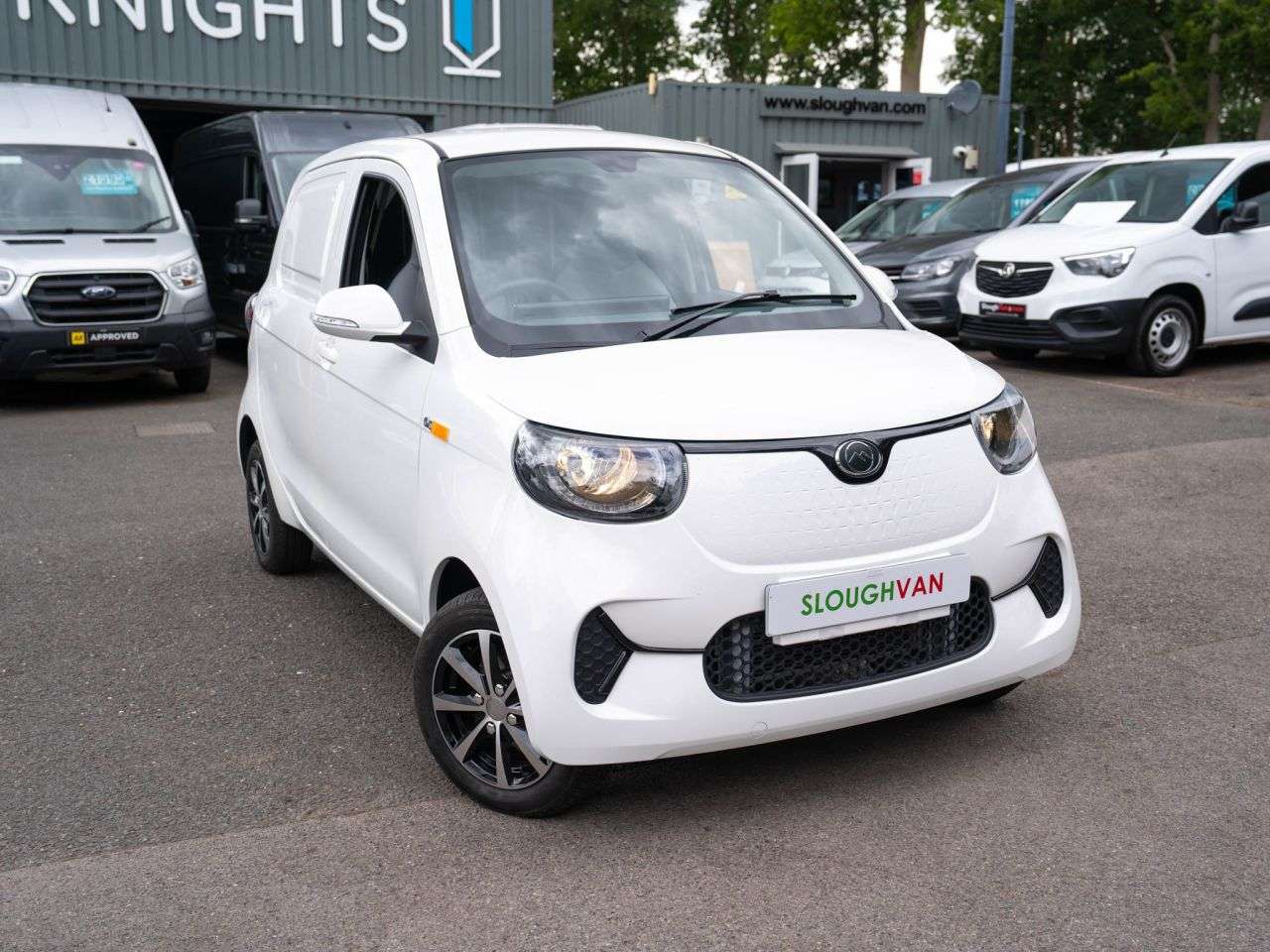 A 2025 MULLEN GO T400 Fully electric panel van AIR CON, BLUETOOTH, REVERSING CAM A 2025 MULLEN GO T400 Fully electric panel van AIR CON, BLUETOOTH, REVERSING CAM