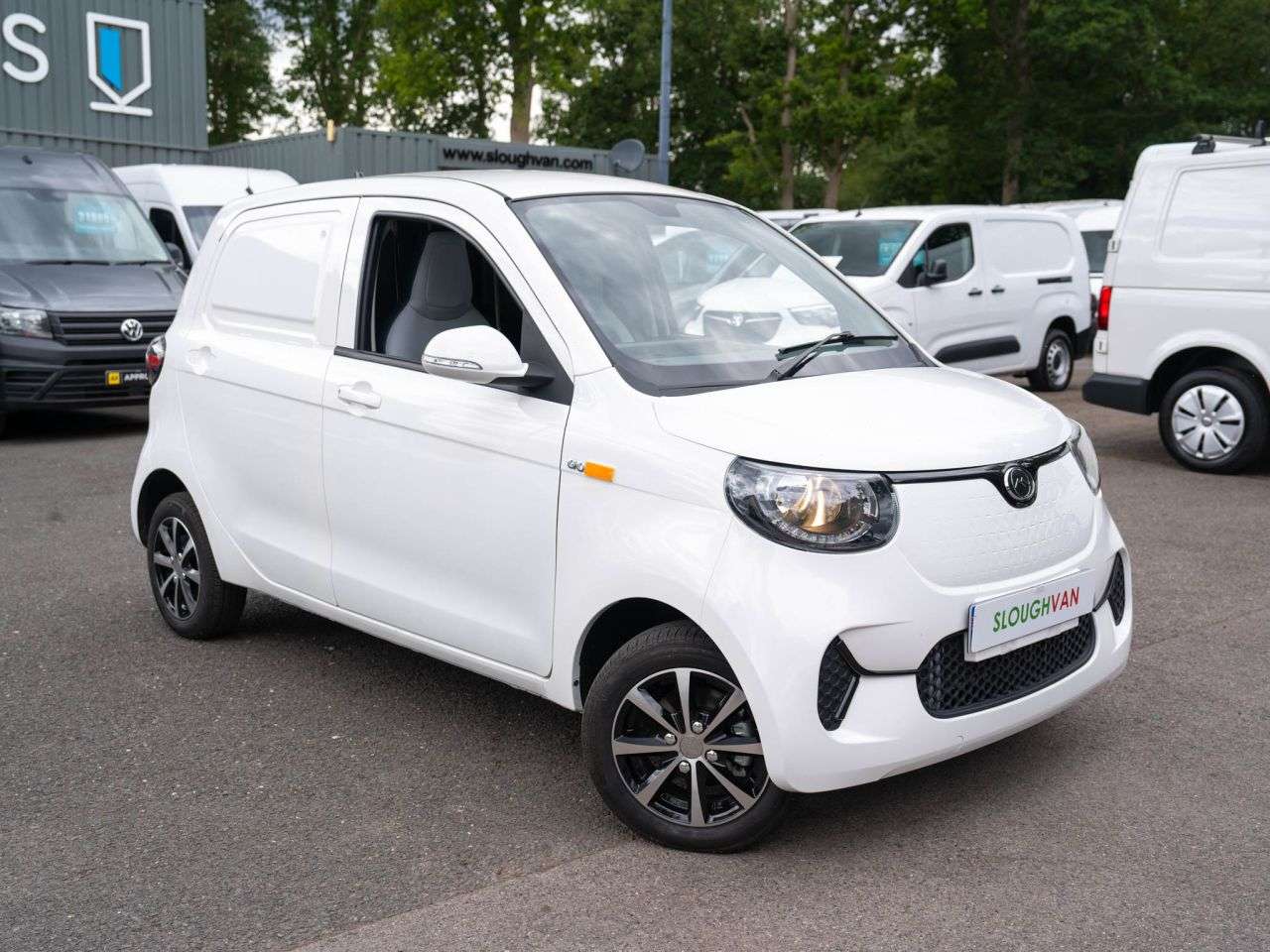 A 2025 MULLEN GO T400 Fully electric panel van AIR CON, BLUETOOTH, REVERSING CAM A 2025 MULLEN GO T400 Fully electric panel van AIR CON, BLUETOOTH, REVERSING CAM