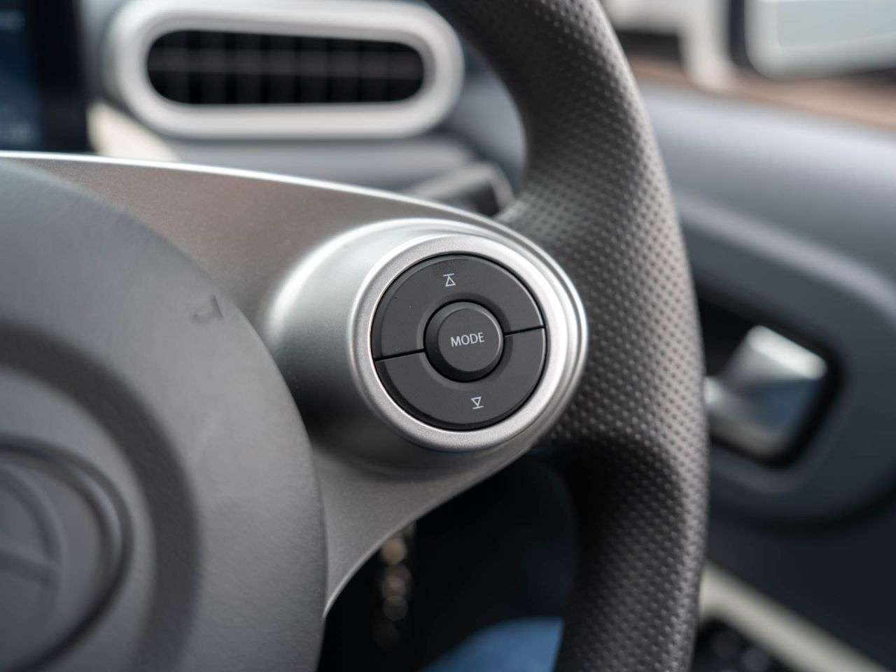 2025 MULLEN GO 2025 MULLEN GO