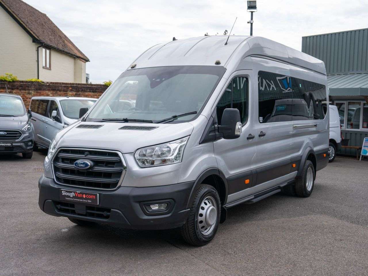 A 2021 FORD TRANSIT 2.0 460 EcoBlue Leader Minibus Double Cab 5dr Diesel Manual RWD L4 H3 Euro A 2021 FORD TRANSIT 2.0 460 EcoBlue Leader Minibus Double Cab 5dr Diesel Manual RWD L4 H3 Euro