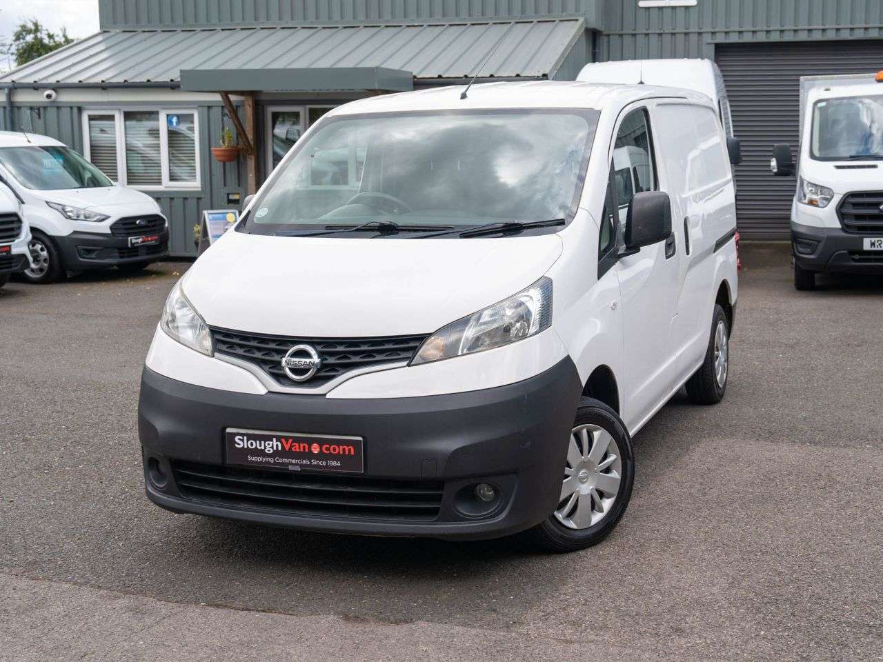 2017 NISSAN NV200 2017 NISSAN NV200