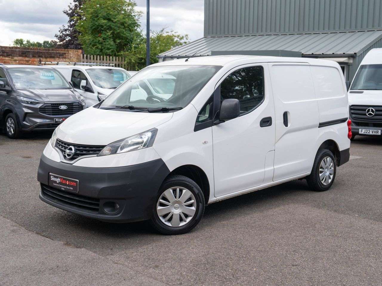 2017 NISSAN NV200 2017 NISSAN NV200
