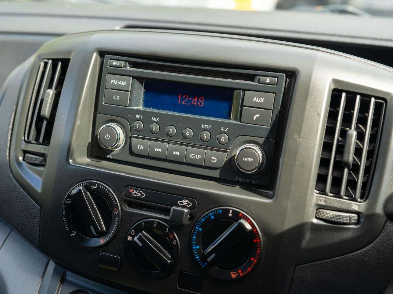 2017 NISSAN NV200 2017 NISSAN NV200