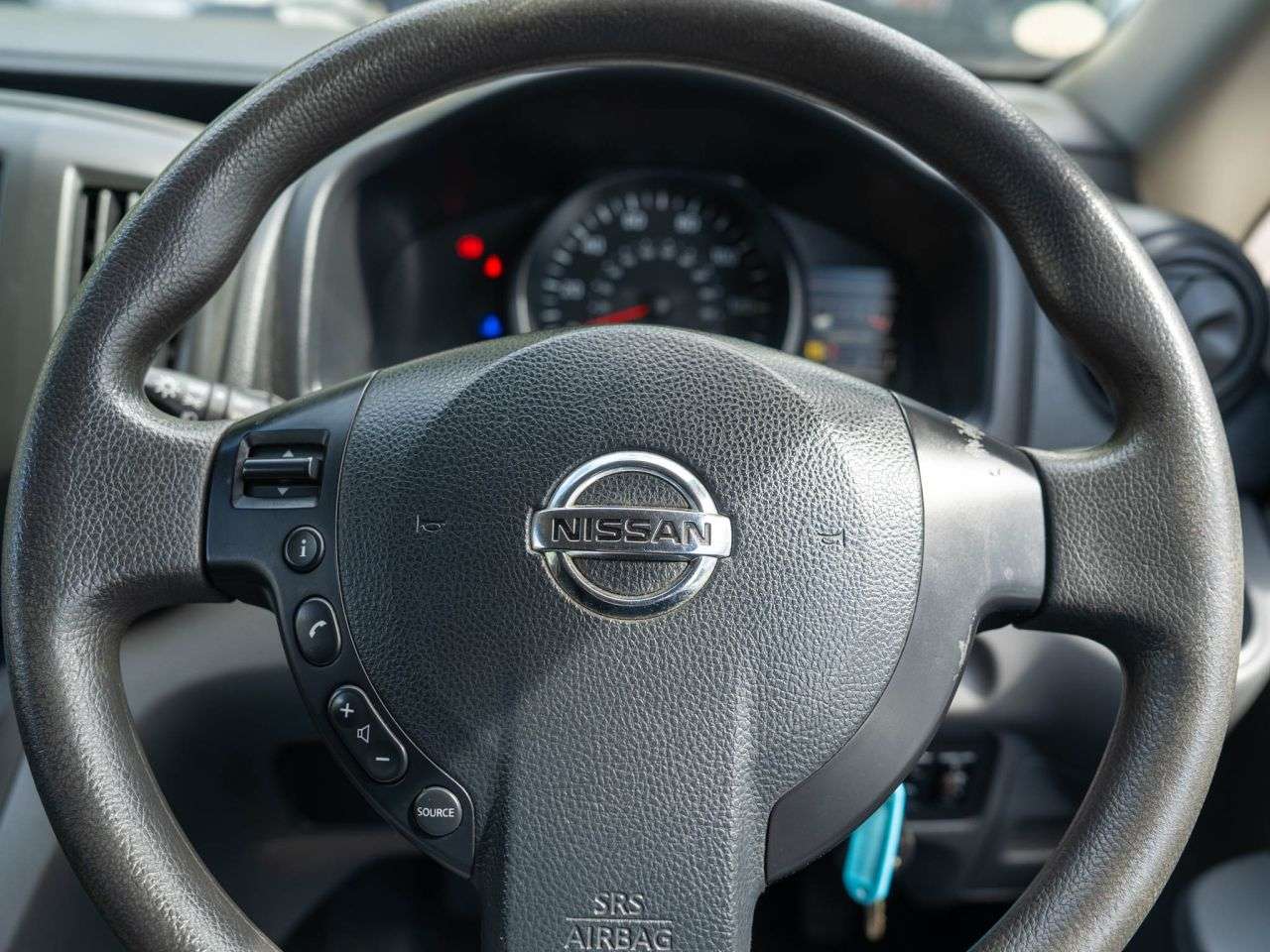 2017 NISSAN NV200 2017 NISSAN NV200