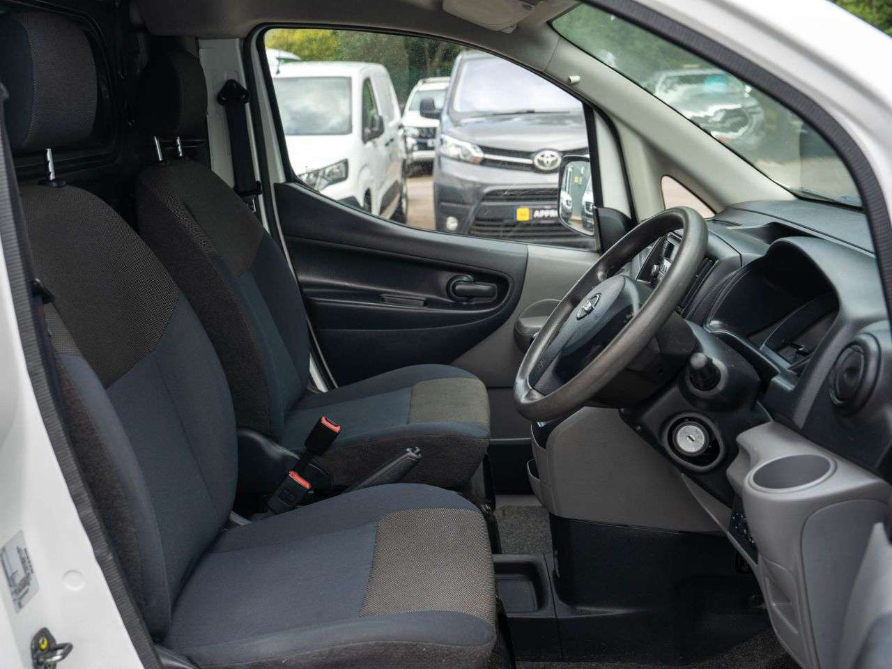 2017 NISSAN NV200 2017 NISSAN NV200