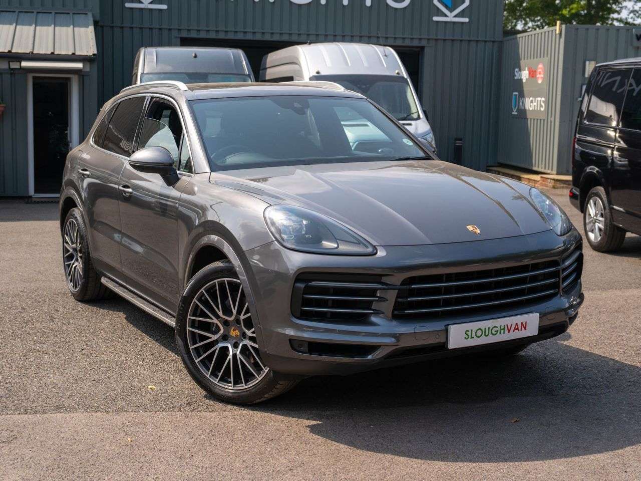 2019 PORSCHE CAYENNE 2019 PORSCHE CAYENNE