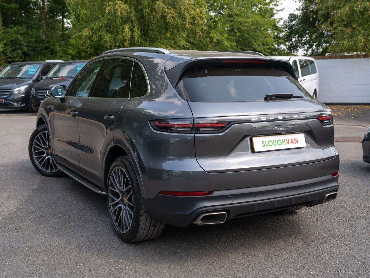 2019 PORSCHE CAYENNE 2019 PORSCHE CAYENNE