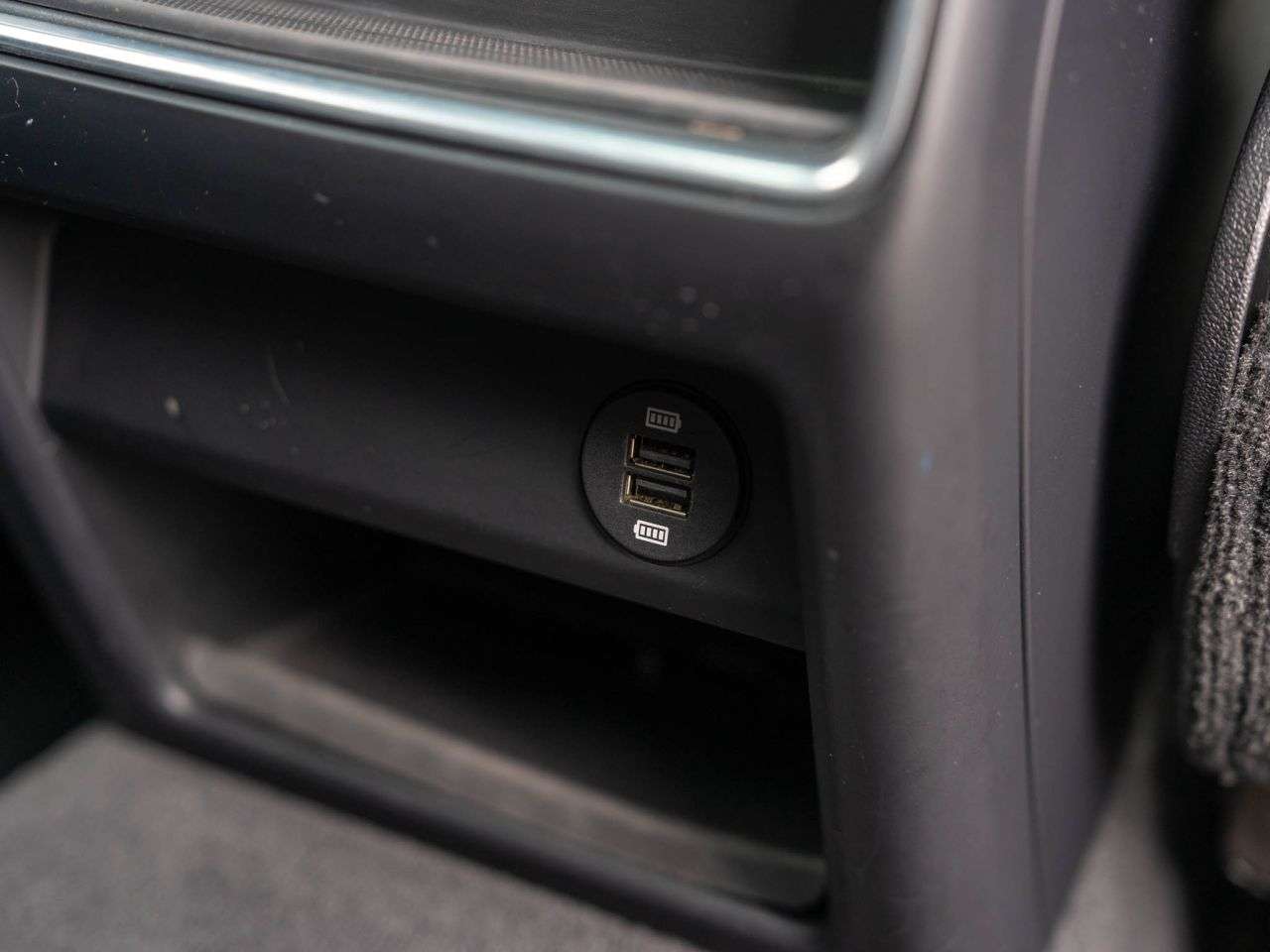 2019 PORSCHE CAYENNE 2019 PORSCHE CAYENNE