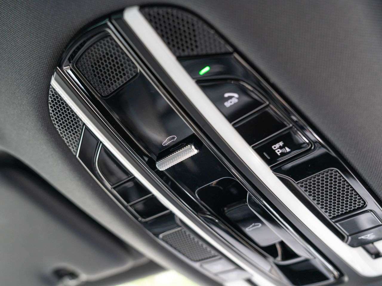 2019 PORSCHE CAYENNE 2019 PORSCHE CAYENNE