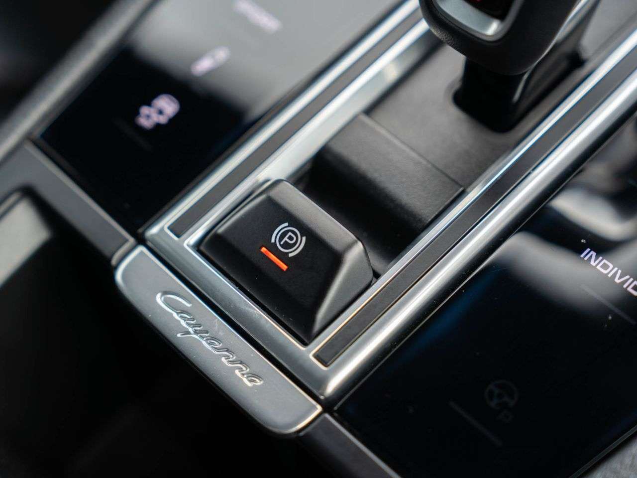 2019 PORSCHE CAYENNE 2019 PORSCHE CAYENNE