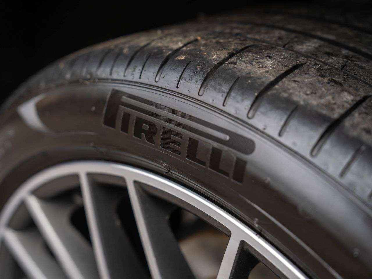 2019 PORSCHE CAYENNE 2019 PORSCHE CAYENNE