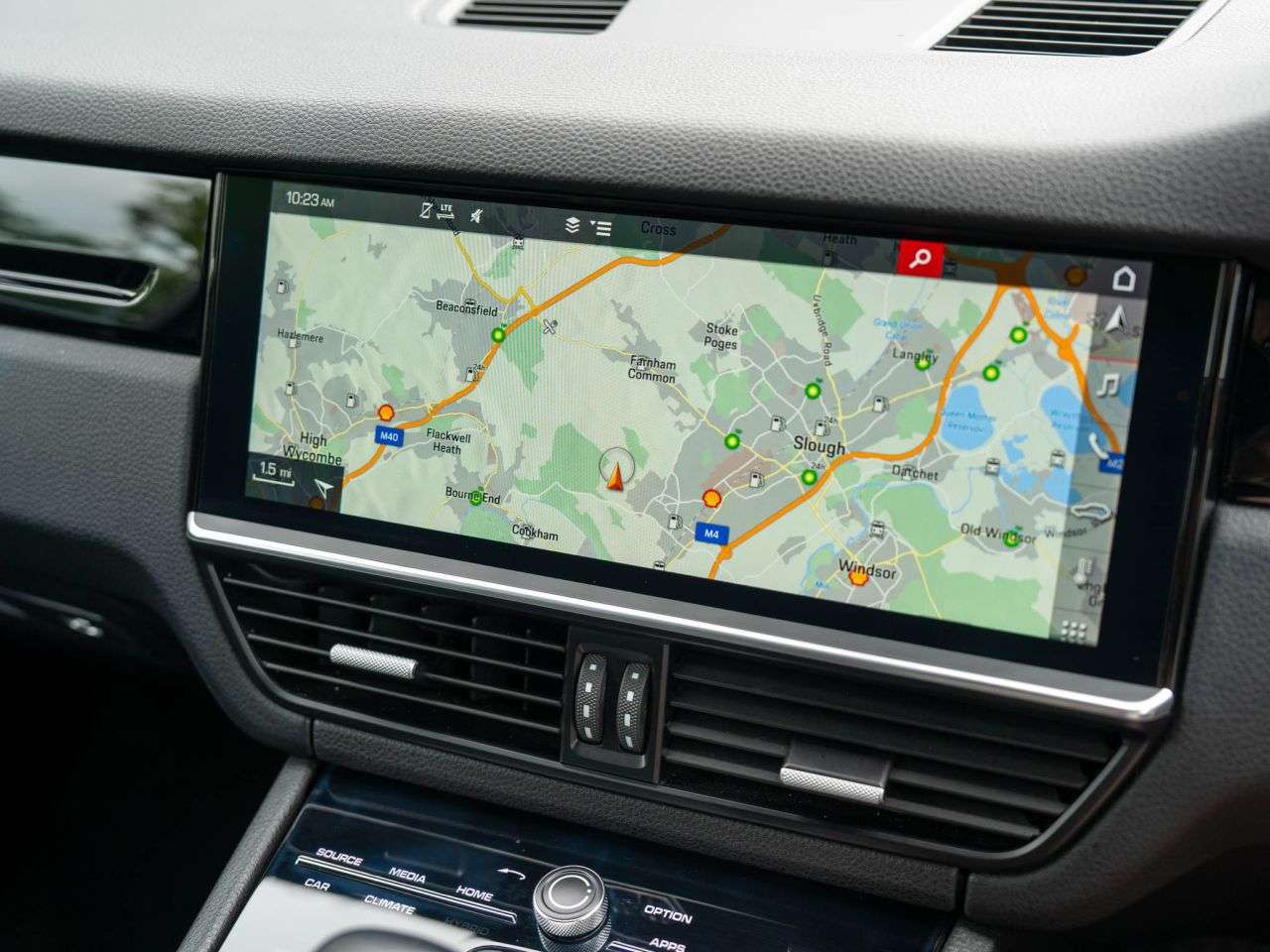 2019 PORSCHE CAYENNE 2019 PORSCHE CAYENNE