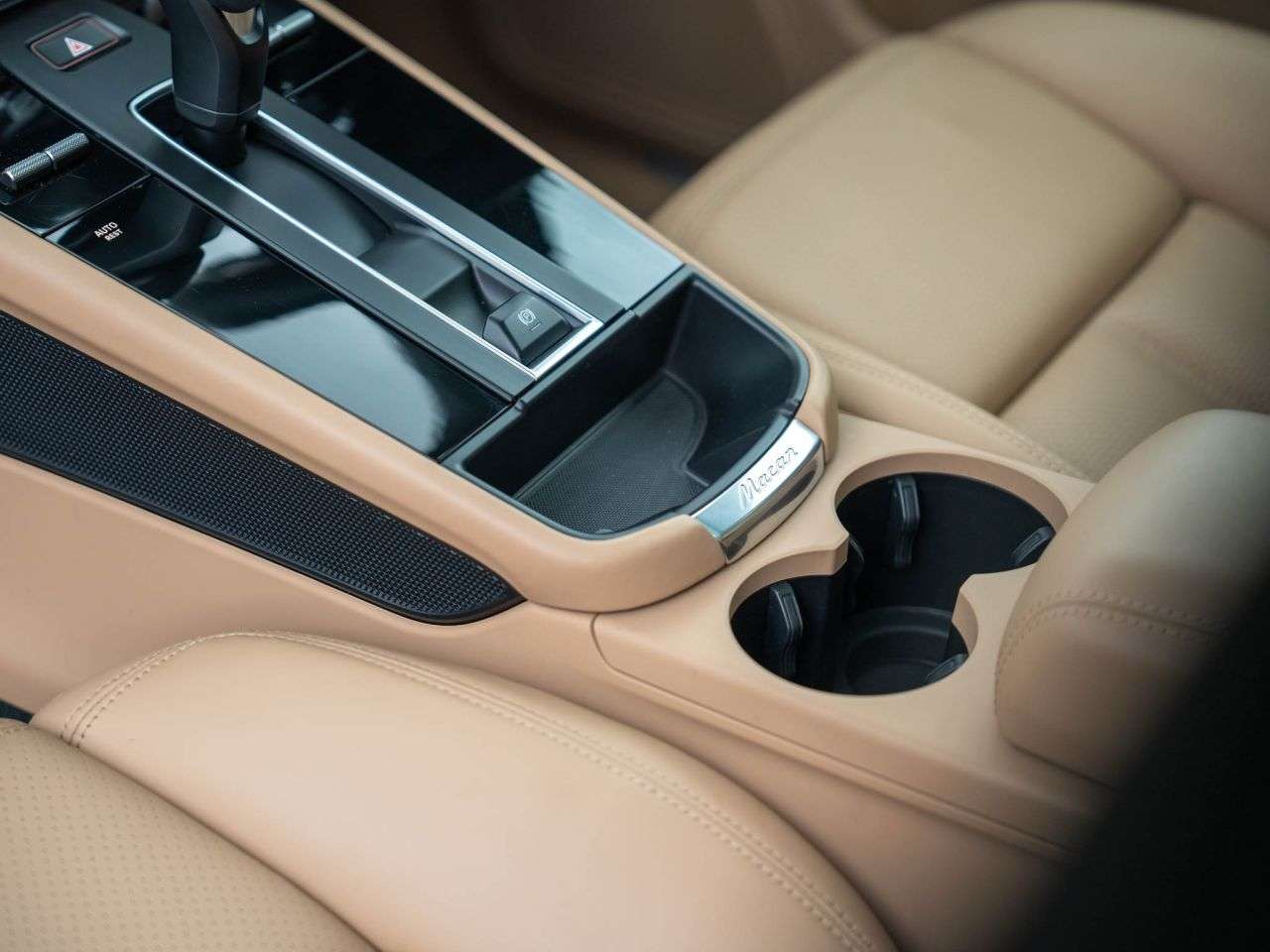 2022 PORSCHE MACAN 2022 PORSCHE MACAN