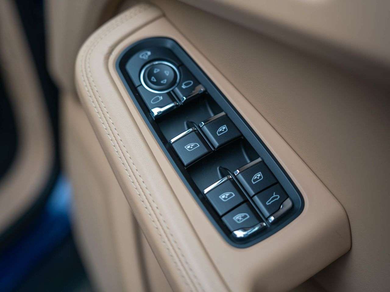 2022 PORSCHE MACAN 2022 PORSCHE MACAN