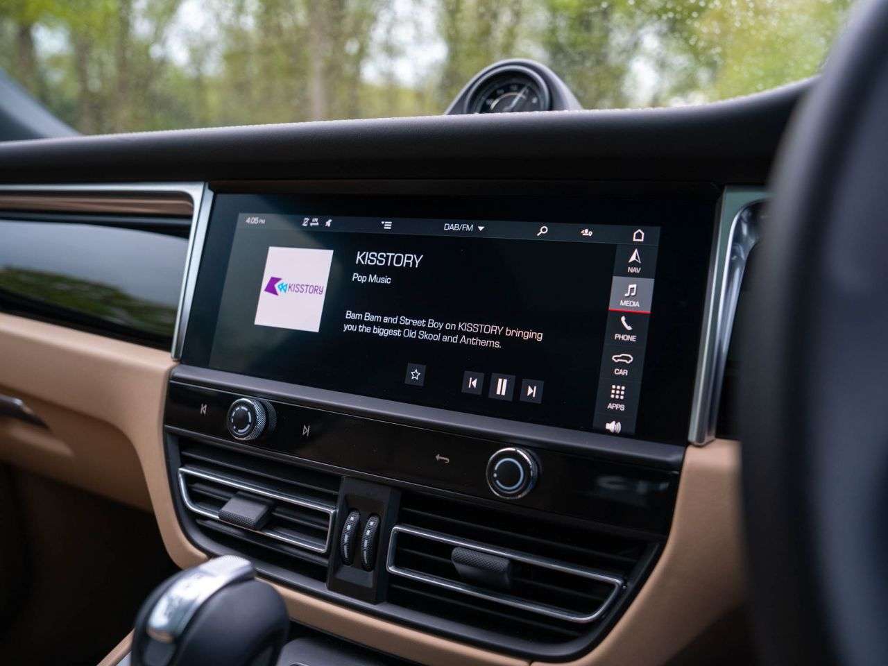 2022 PORSCHE MACAN 2022 PORSCHE MACAN