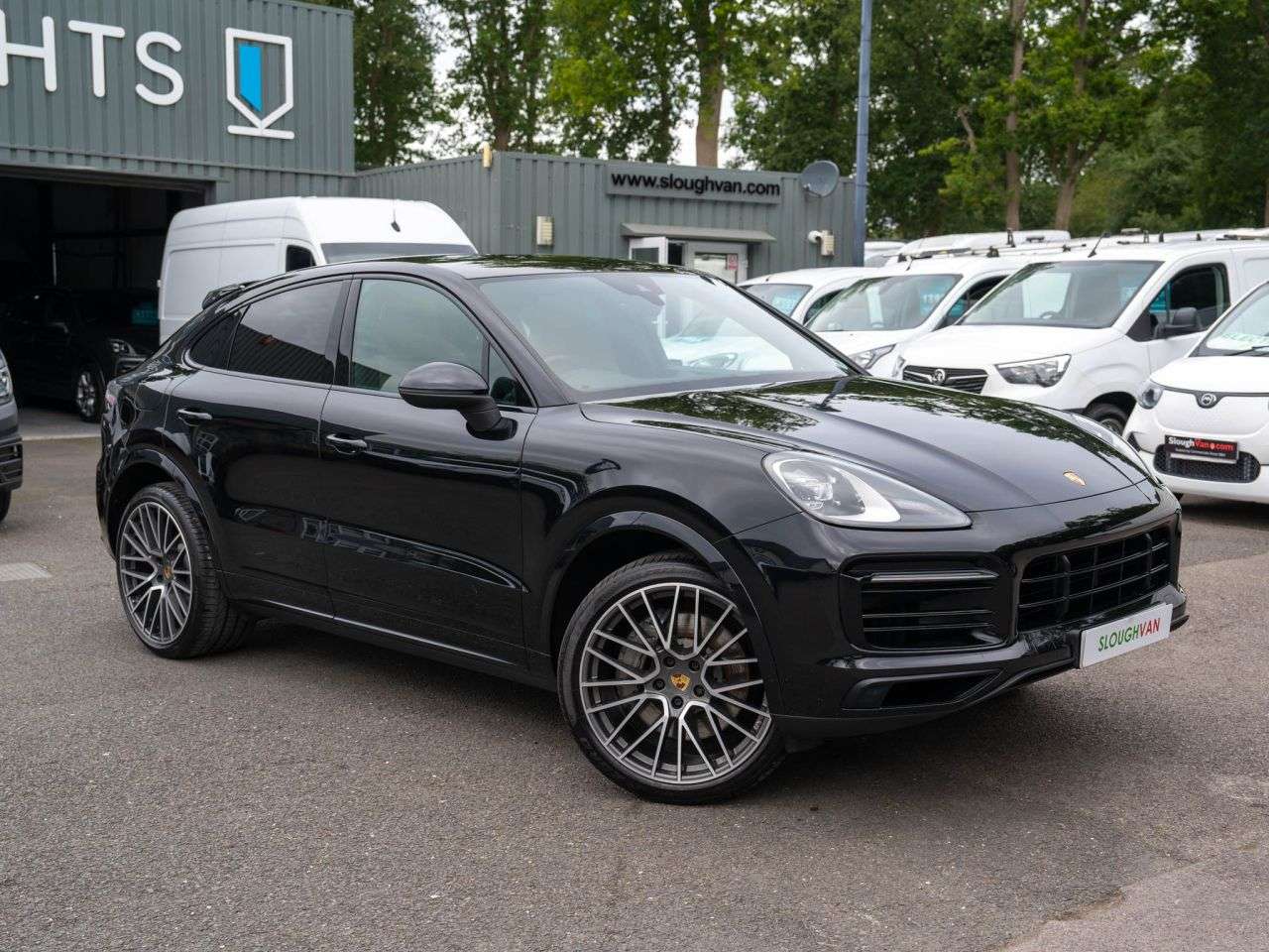2020 PORSCHE CAYENNE 2020 PORSCHE CAYENNE