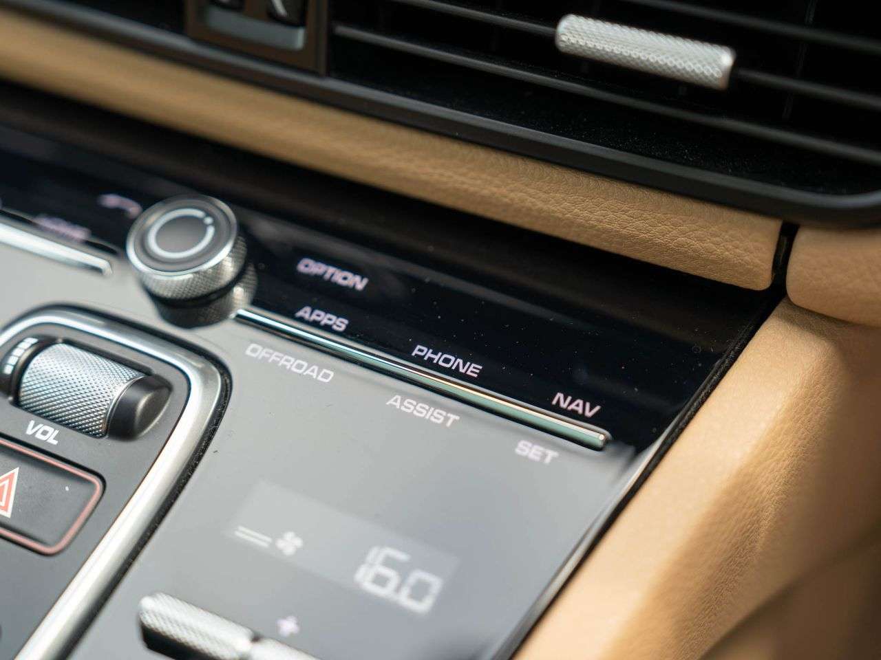 2020 PORSCHE CAYENNE 2020 PORSCHE CAYENNE