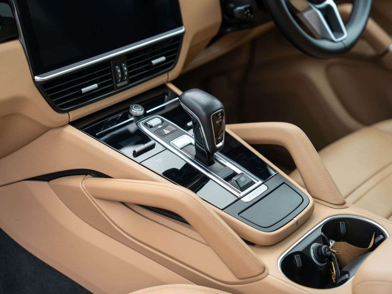 2020 PORSCHE CAYENNE 2020 PORSCHE CAYENNE