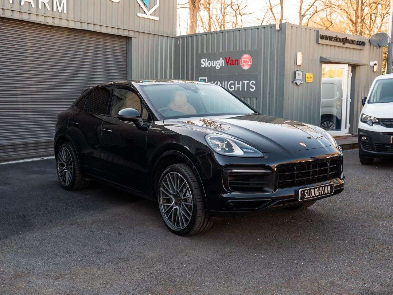 A 2020 PORSCHE CAYENNE 2.9T V6 S Coupe 5dr Petrol TiptronicS 4WD Euro 6 (s/s) (440 ps) CLIMATE CON A 2020 PORSCHE CAYENNE 2.9T V6 S Coupe 5dr Petrol TiptronicS 4WD Euro 6 (s/s) (440 ps) CLIMATE CON