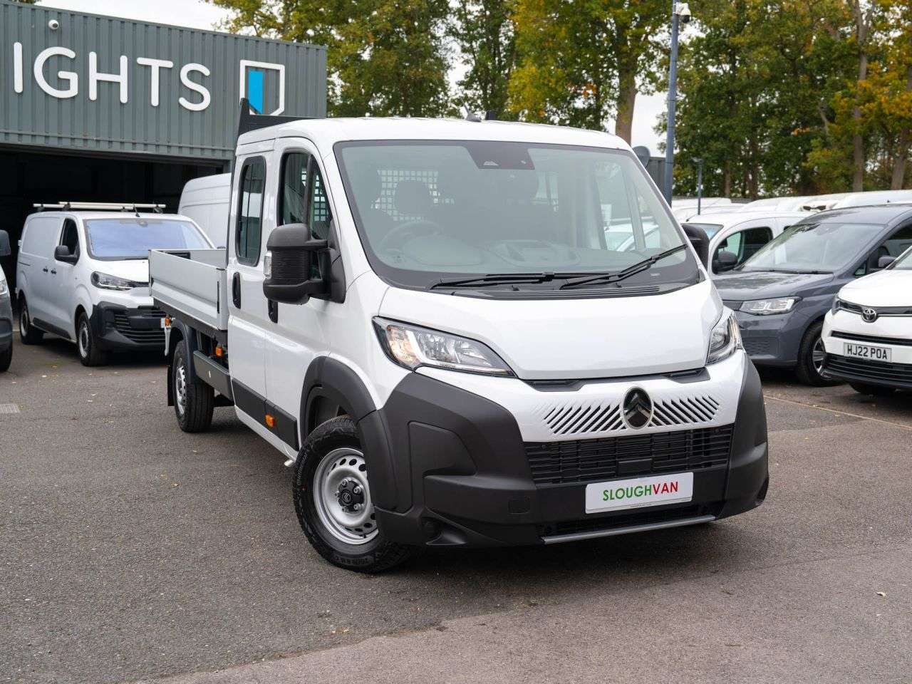 A 2025 CITROEN RELAY BlueHDi 35 Enterprise Dropside Double Cab 4dr Diesel Manual L3 Euro 6 (s/s) A 2025 CITROEN RELAY BlueHDi 35 Enterprise Dropside Double Cab 4dr Diesel Manual L3 Euro 6 (s/s)