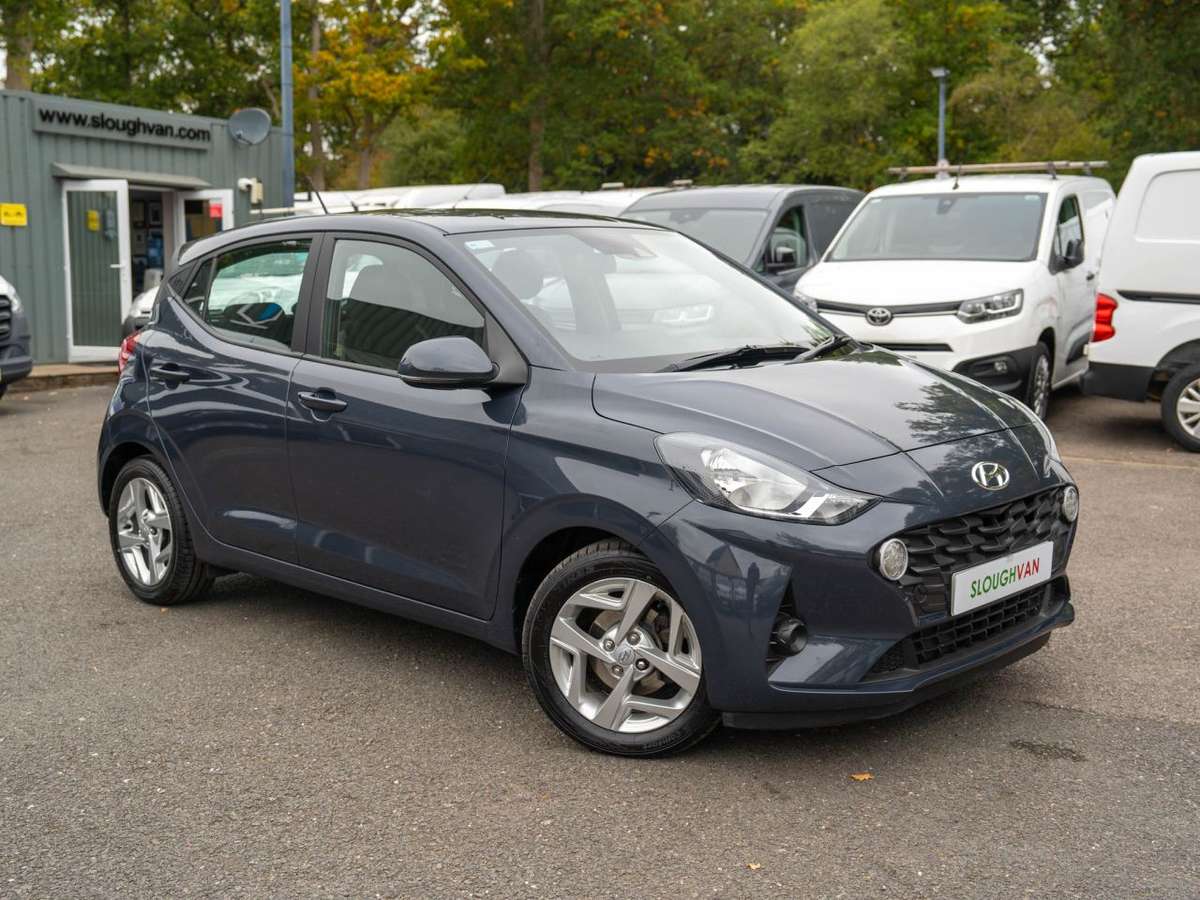Check out this Hyundai I10 2022 Petrol Manual