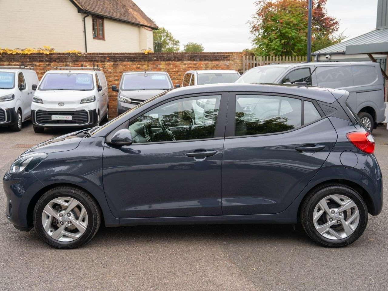 2022 HYUNDAI I10 2022 HYUNDAI I10