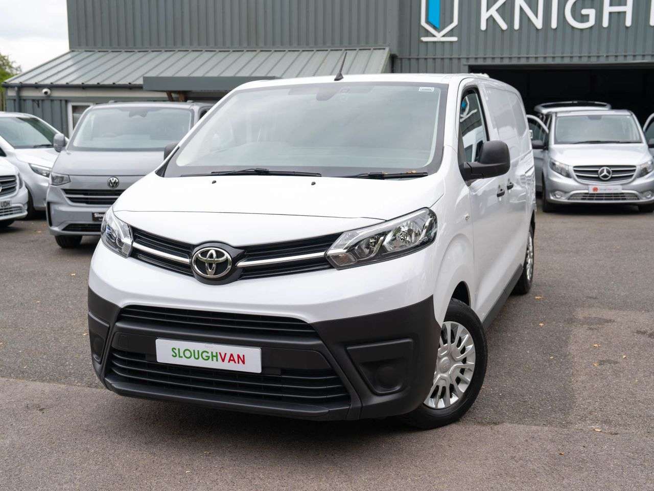 A 2024 TOYOTA PROACE 1.5D Icon Medium Panel Van 6dr Diesel Manual MWB Euro 6 (s/s) (120 bhp) AIR A 2024 TOYOTA PROACE 1.5D Icon Medium Panel Van 6dr Diesel Manual MWB Euro 6 (s/s) (120 bhp) AIR