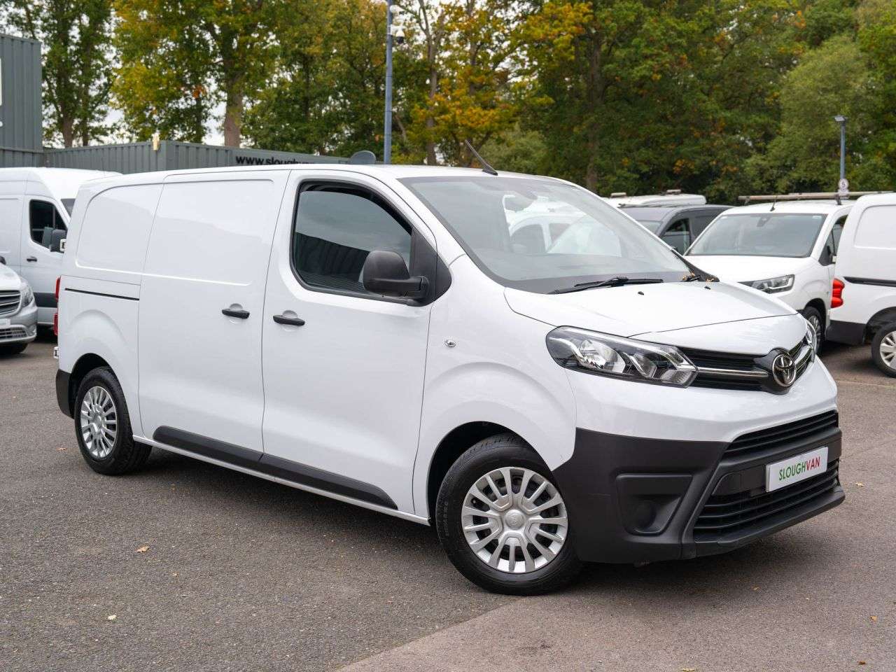 A 2024 TOYOTA PROACE 1.5D Icon Medium Panel Van 6dr Diesel Manual MWB Euro 6 (s/s) (120 bhp) AIR A 2024 TOYOTA PROACE 1.5D Icon Medium Panel Van 6dr Diesel Manual MWB Euro 6 (s/s) (120 bhp) AIR