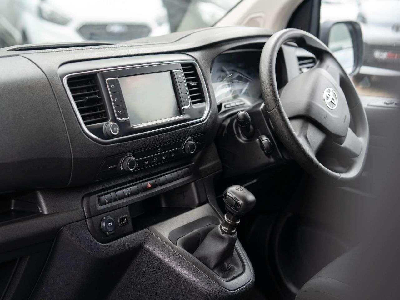 2024 TOYOTA PROACE 2024 TOYOTA PROACE